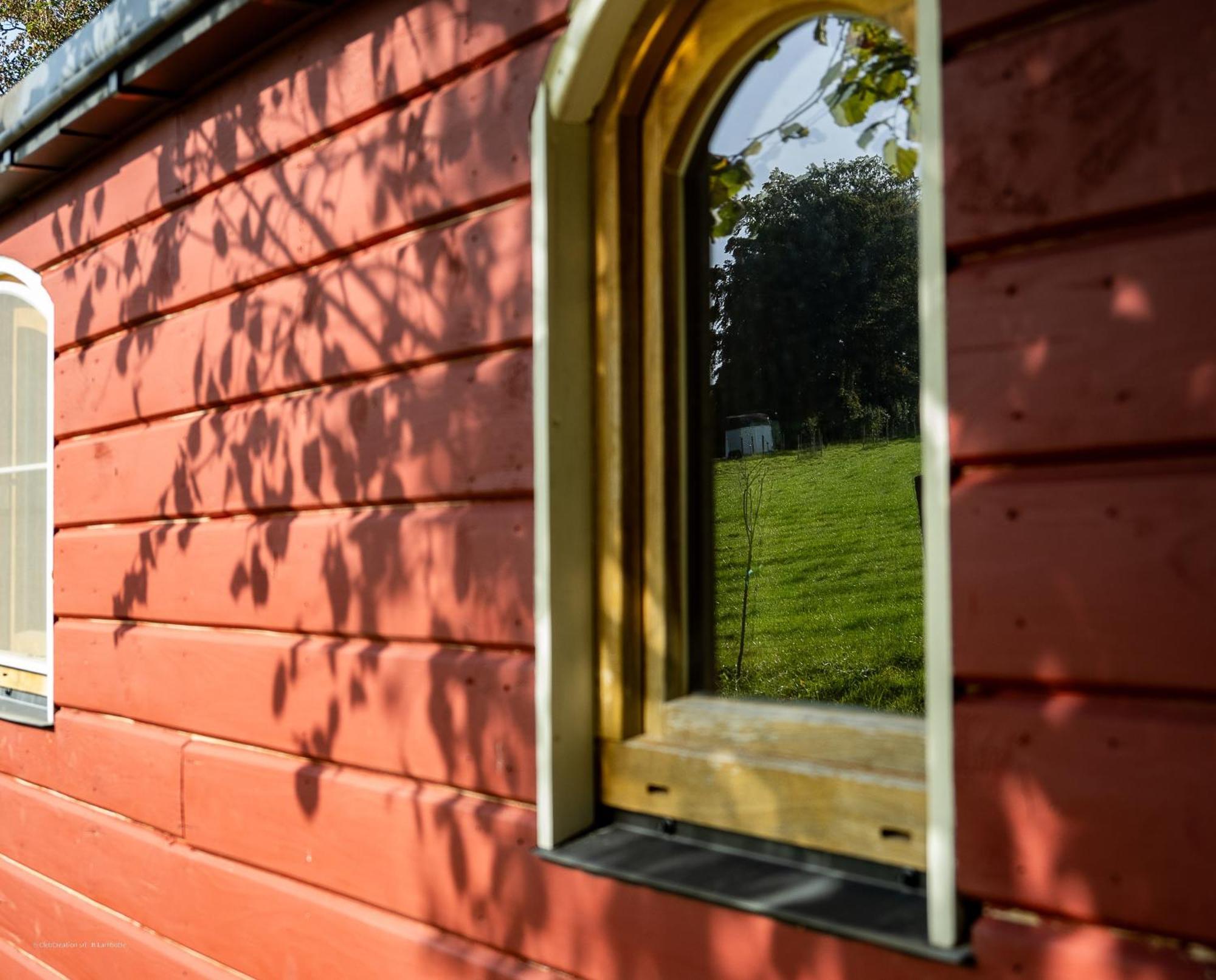 La Tiny House De La Bergerie Villa Lierneux Eksteriør bilde
