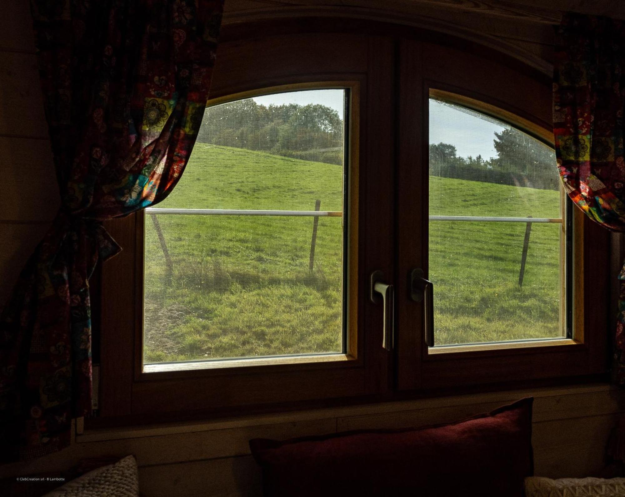 La Tiny House De La Bergerie Villa Lierneux Eksteriør bilde